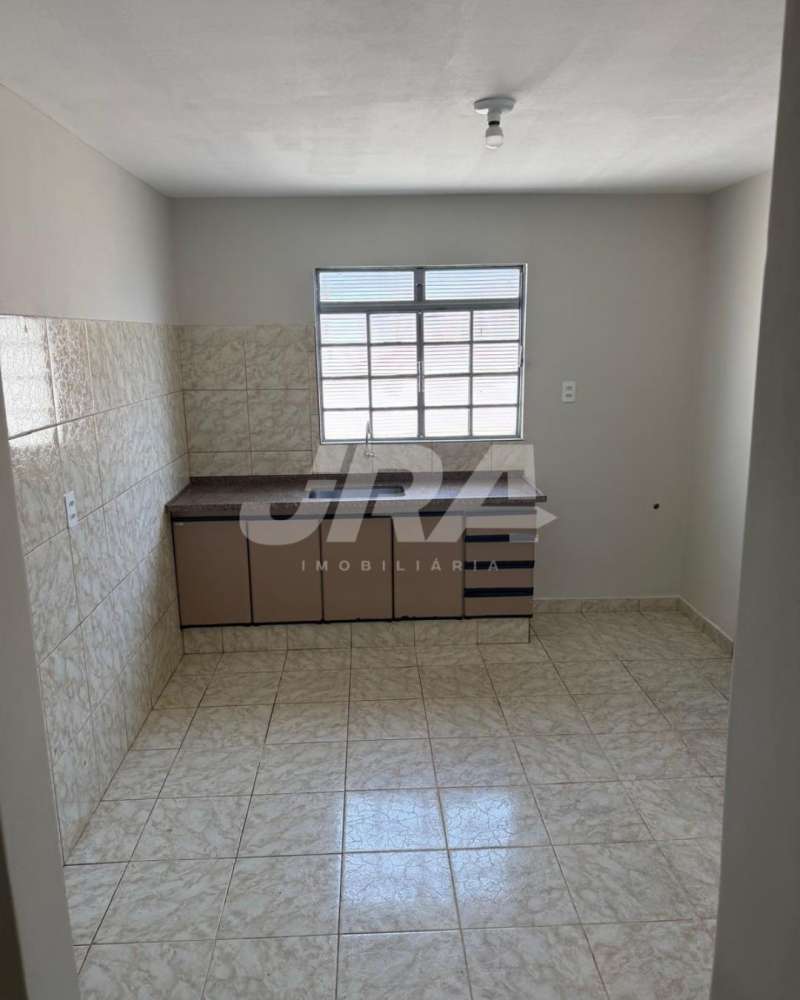 Casa à Venda no bairro Divinéia em Pederneiras imagem 4