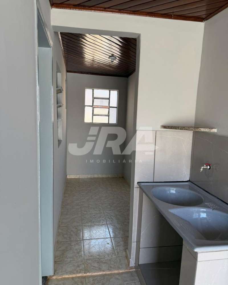 Casa à Venda no bairro Divinéia em Pederneiras imagem 11