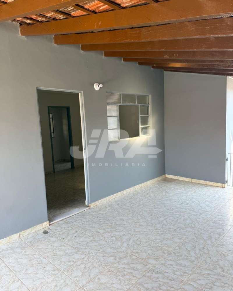 Casa à Venda no bairro Divinéia em Pederneiras imagem 2