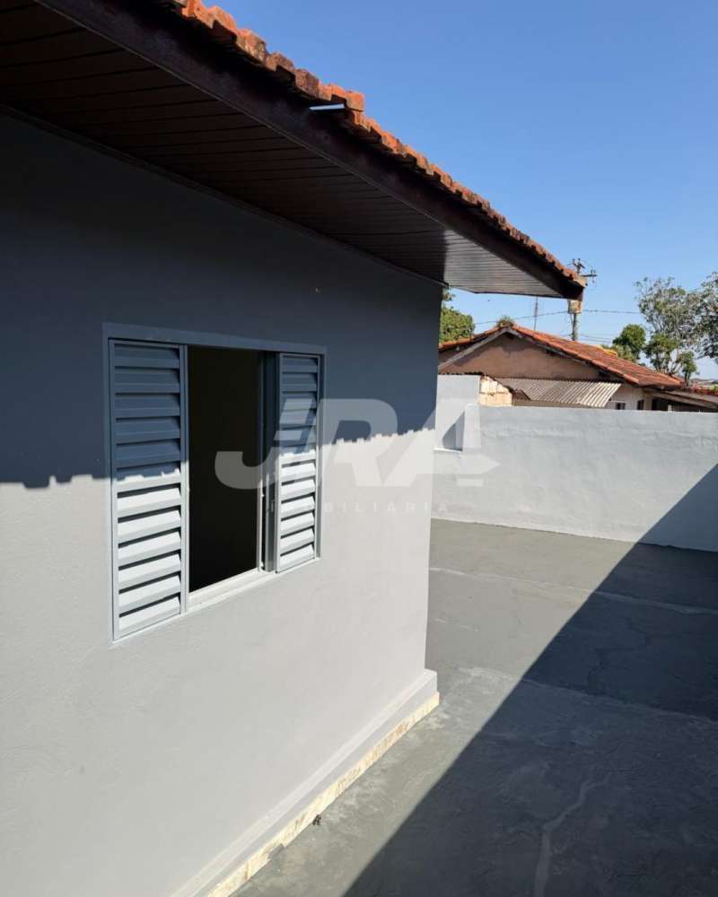 Casa à Venda no bairro Divinéia em Pederneiras imagem 6
