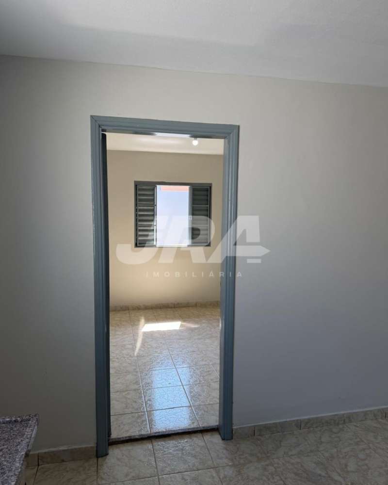 Casa à Venda no bairro Divinéia em Pederneiras imagem 5
