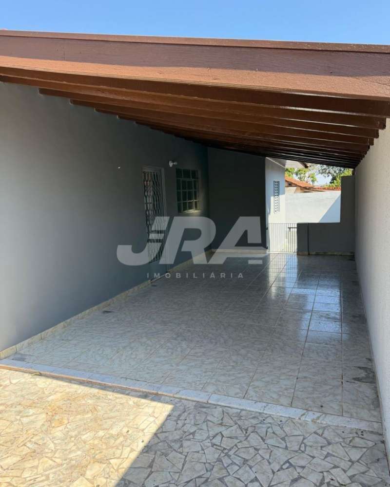Casa à Venda no bairro Divinéia em Pederneiras imagem 1