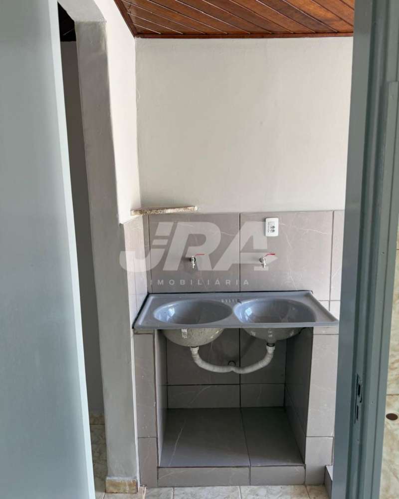 Casa à Venda no bairro Divinéia em Pederneiras imagem 10