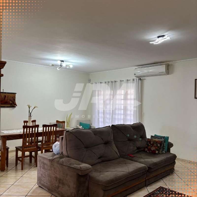 Casa à Venda no bairro Altos do Alvorada II em Pederneiras imagem 1